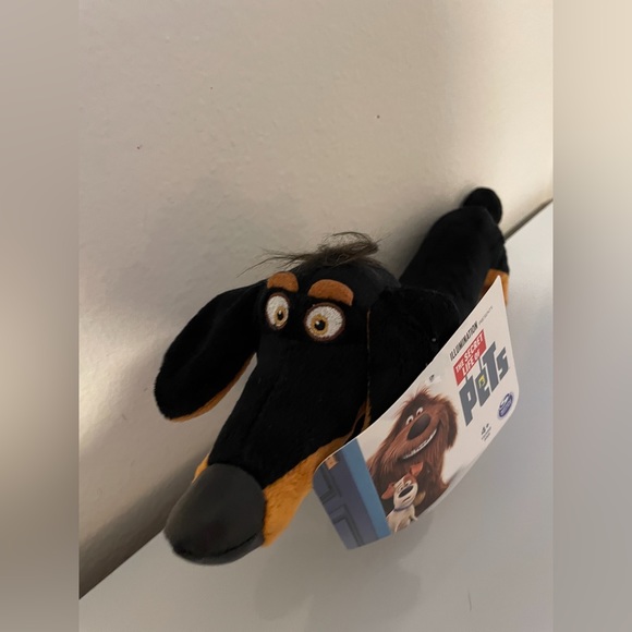 2. Buddy plush stuffed animal from the secret lives of pets - Picture 1 of 7